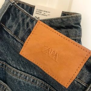 Brand New Zara Mom Fit Jeans